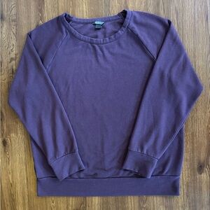 Eddie Bauer Women’s Crew Neck Plum Purple-Sweatshirt Polyester Rayon SOFT Large